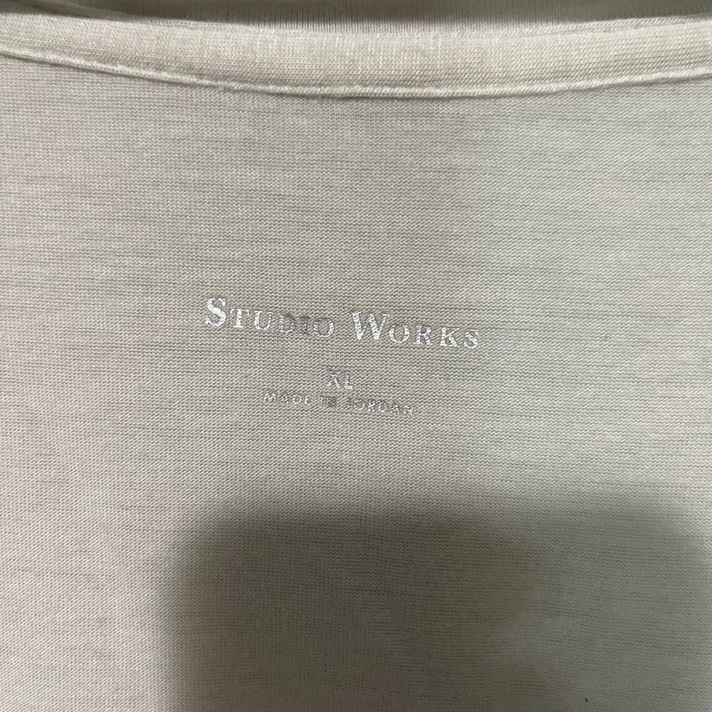 Tank top. - Picture 3 of 3